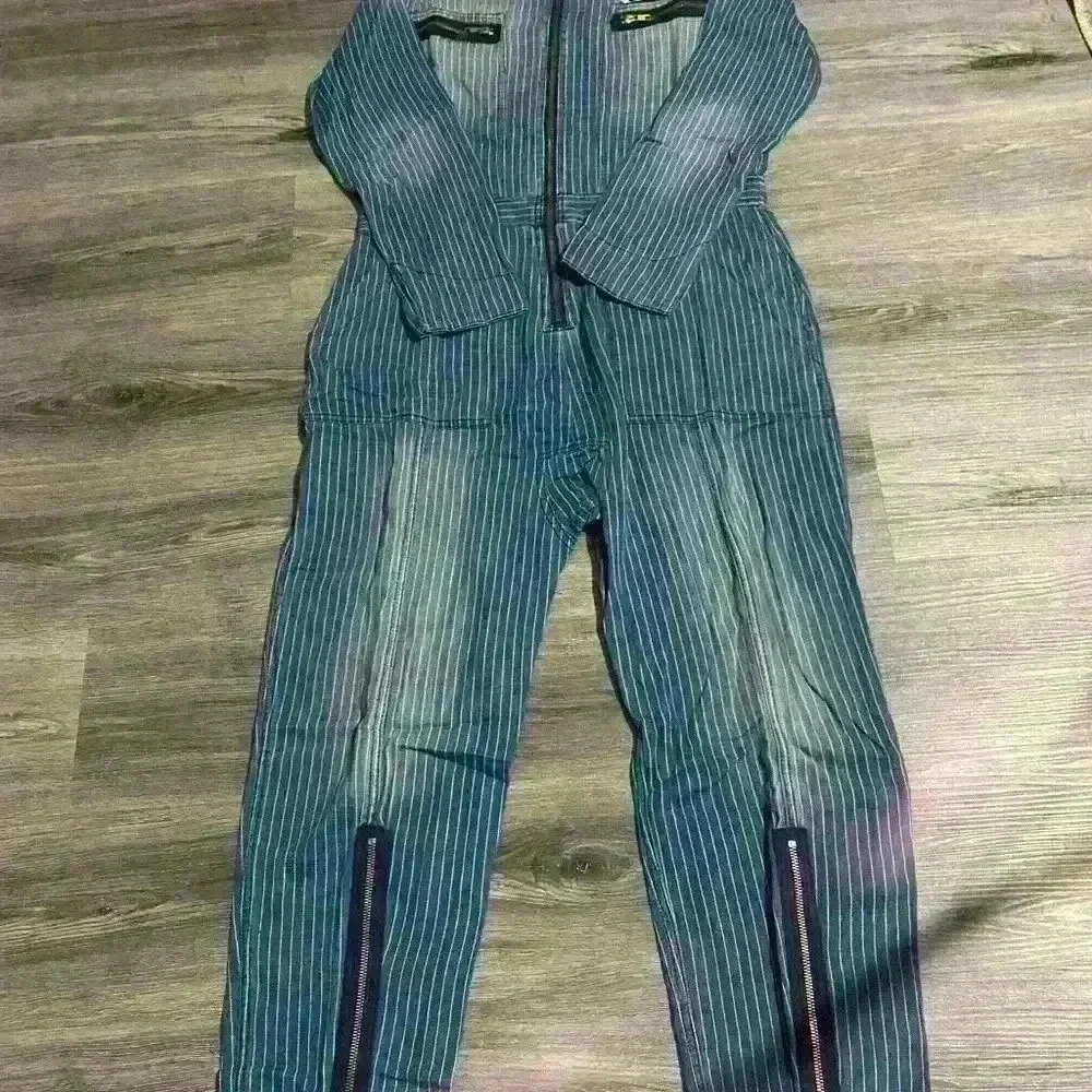 Sandrine Rose jumpsuit - Picture 2 of 5